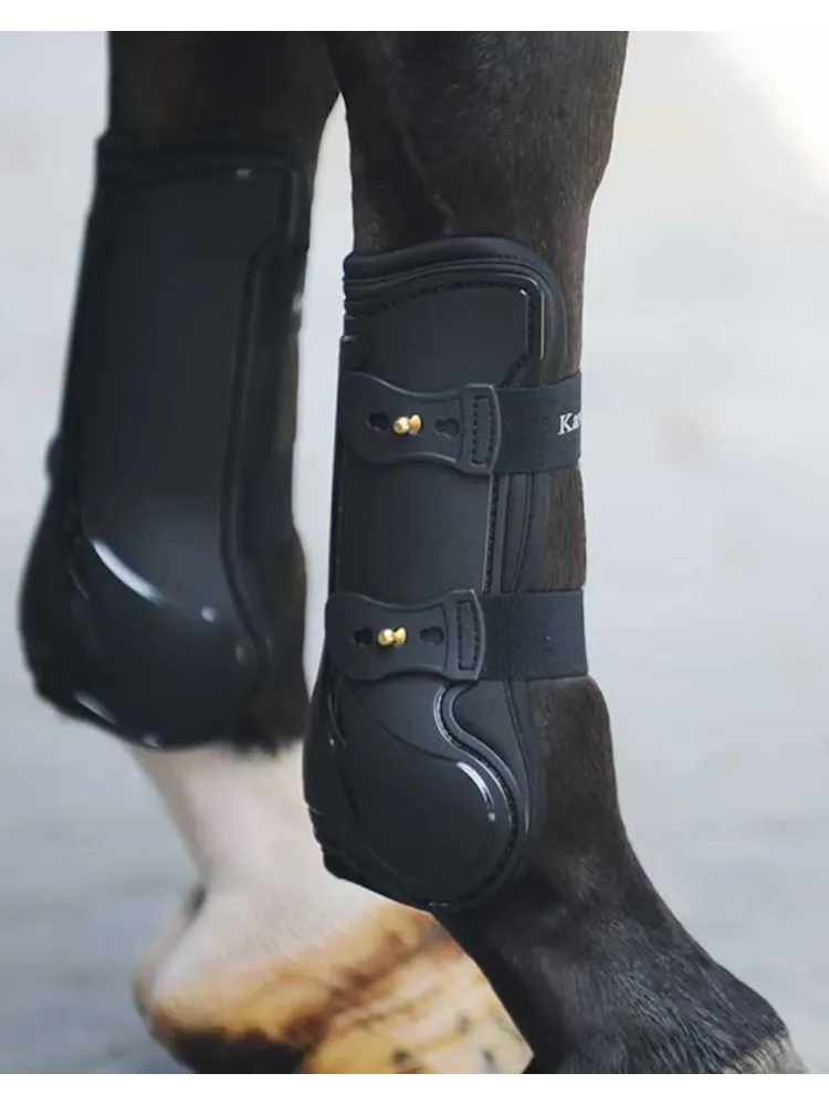 Suojat Compete Memory Kavalkade